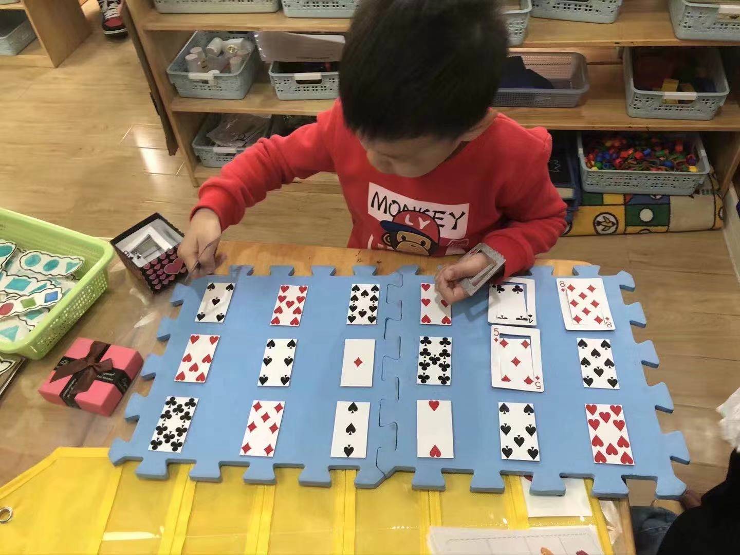 999